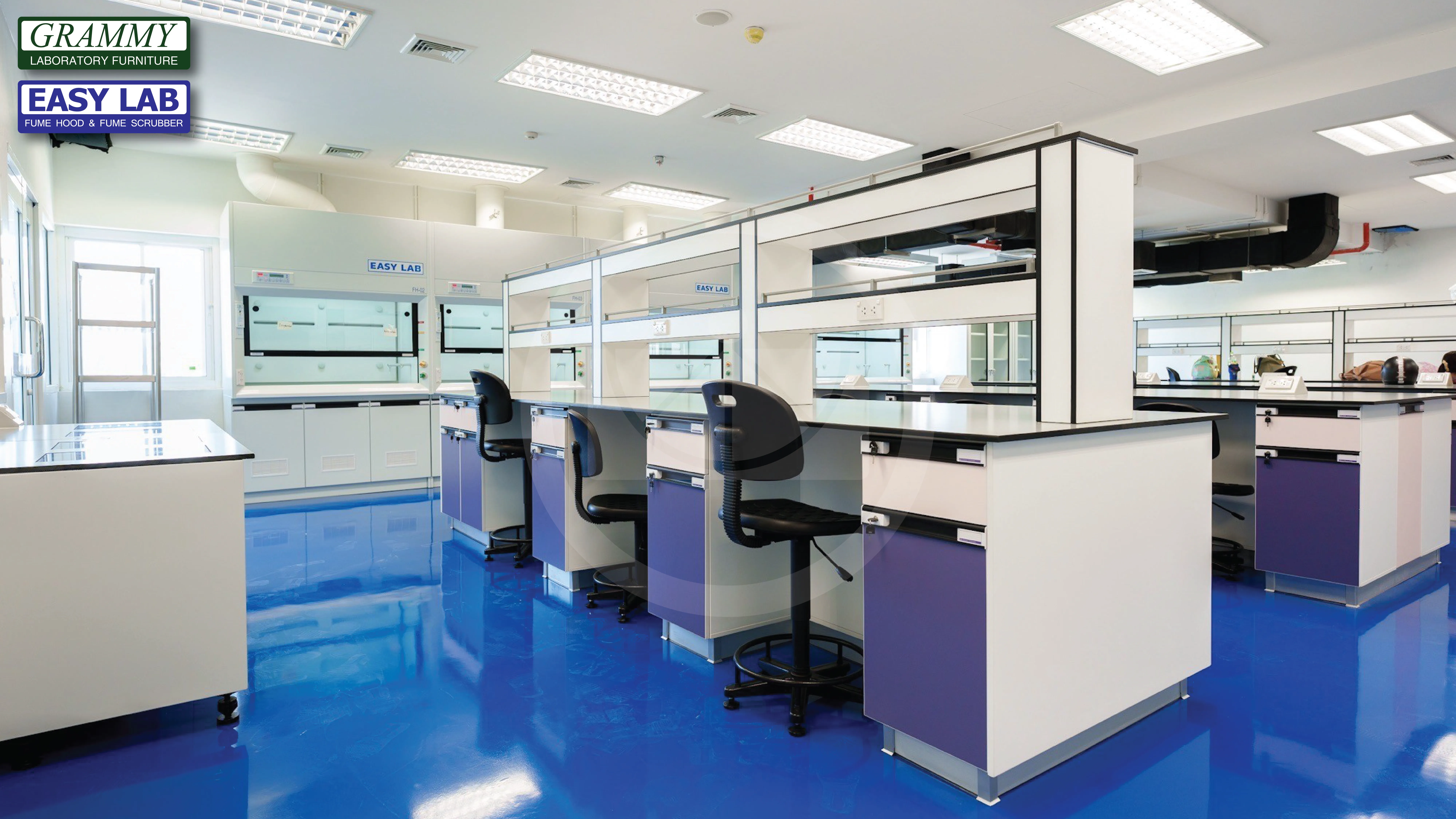 ติดตั้งโต๊ะปฏิบัติการ GRAMMY & ตู้ดูดควัน EASY LAB